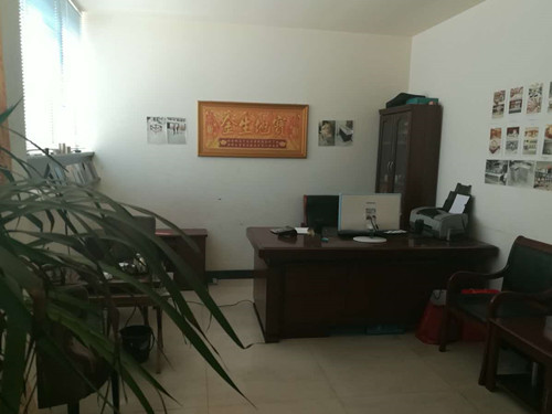 珠寶展柜不銹鋼屏風會客區(qū)